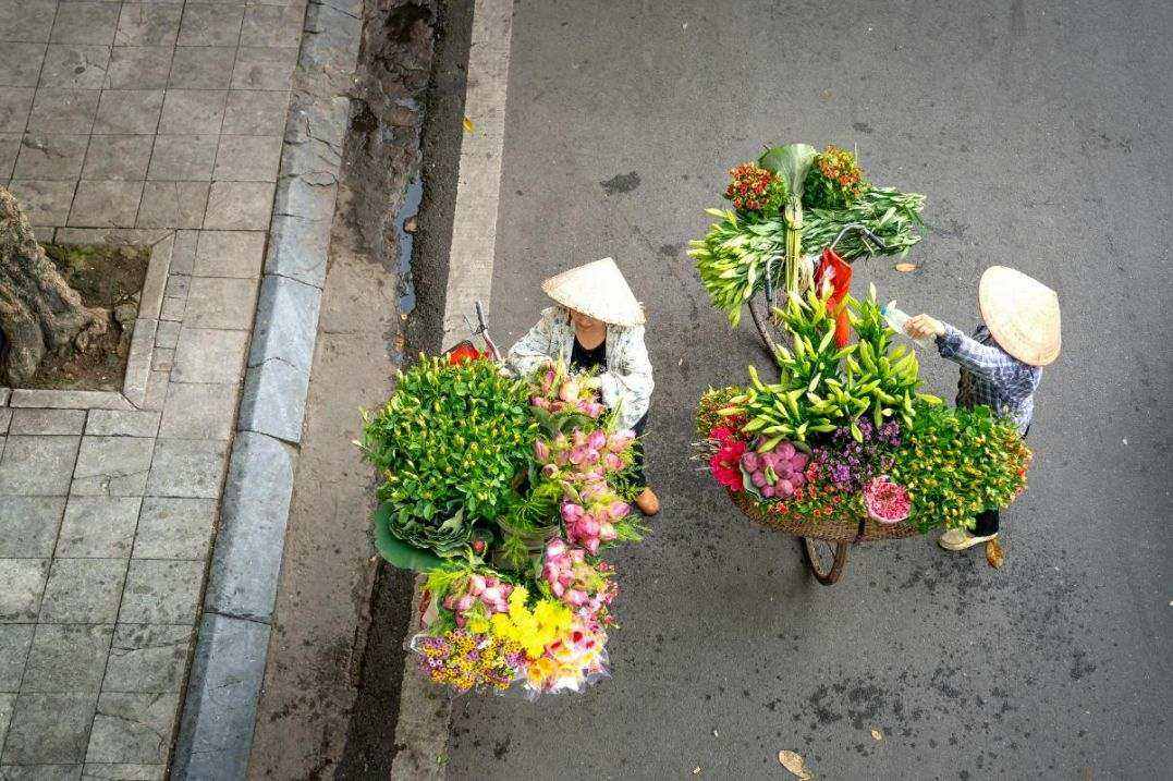 Sustainable floral materials